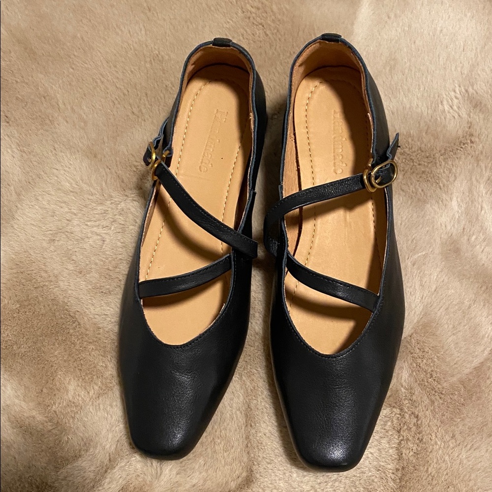 Black Genuine Leather Heels - Picture 5 of 8